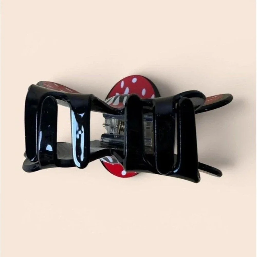 Stranger Things Inspired Demogorgon Claw Hair Clip Red Black White Netflix